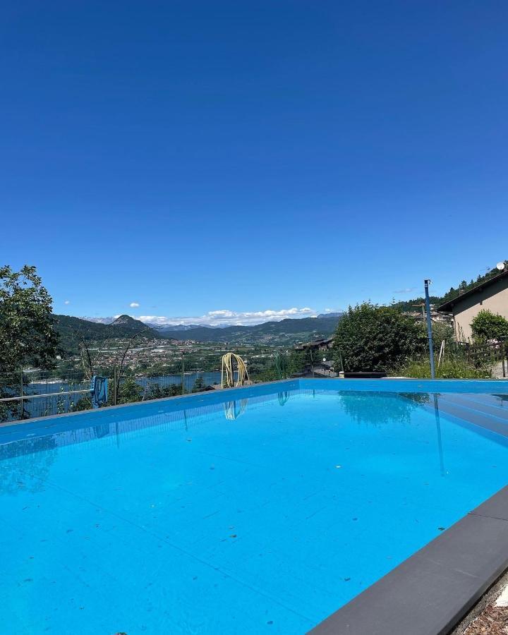 Lake Apartment Ischia Red Tenna Екстериор снимка