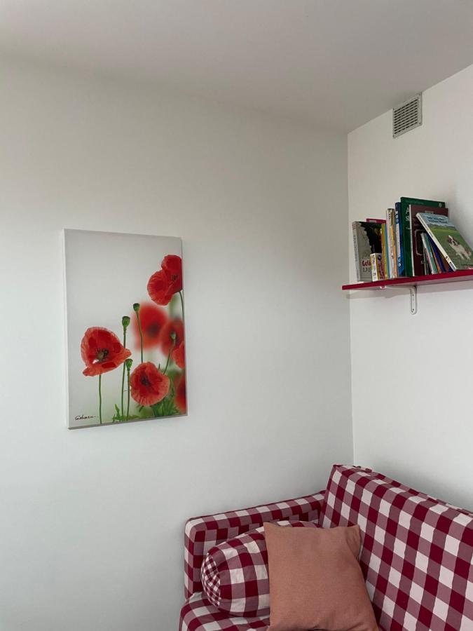 Lake Apartment Ischia Red Tenna Екстериор снимка