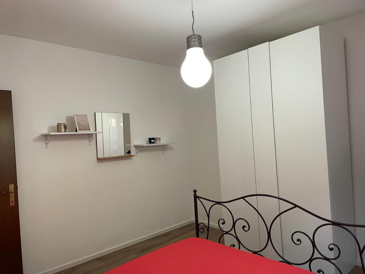 Lake Apartment Ischia Red Tenna Екстериор снимка